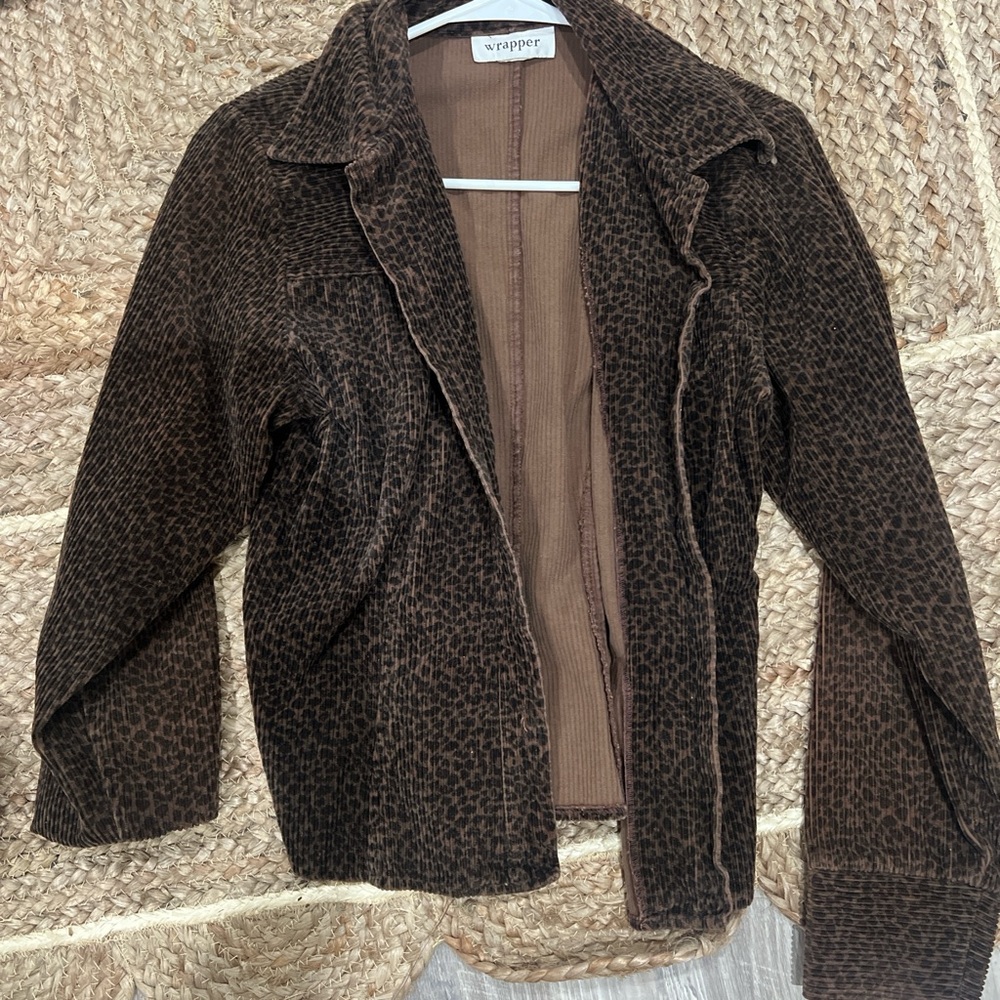 Wrapper Women's Leopard Print Blazer - image 1